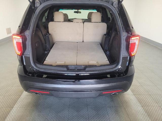 Photo of 2016 Shadow Black Ford Explorer