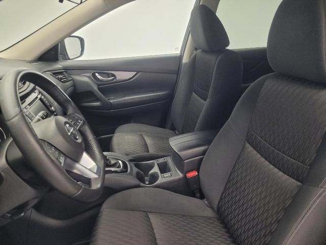 Photo of 2018 Magnetic Black Nissan Rogue