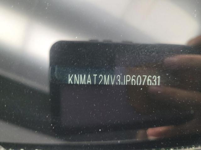 Photo of 2018 Magnetic Black Nissan Rogue