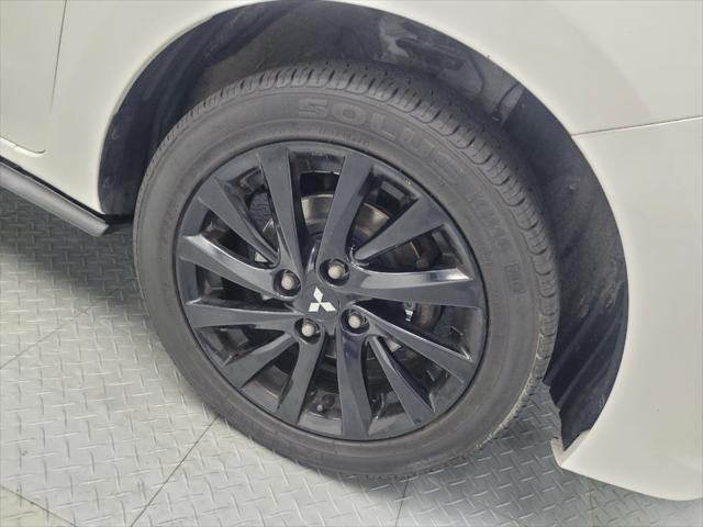 Photo of 2020 Pearl White Mitsubishi Mirage G4
