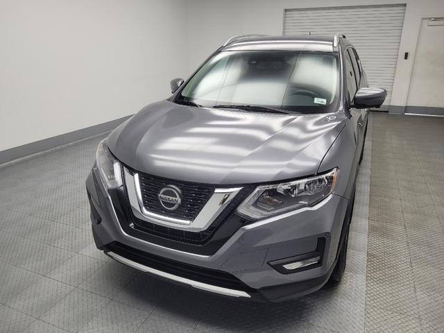 Photo of 2018 Gun Metallic Nissan Rogue