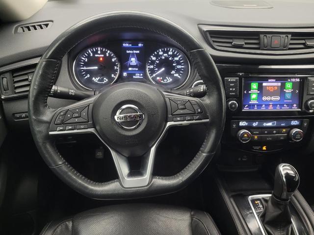 Photo of 2018 Gun Metallic Nissan Rogue