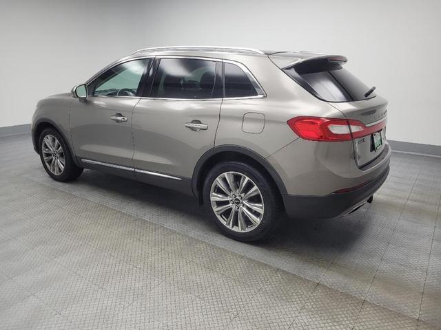 Photo of 2016 Tan Lincoln MKX