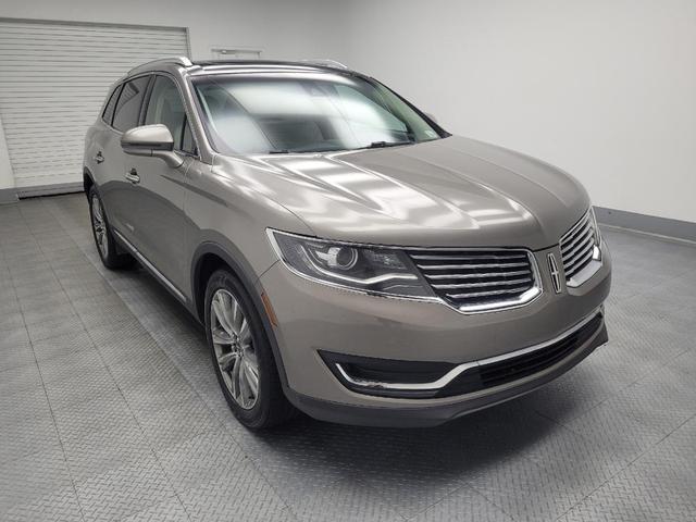 Photo of 2016 Tan Lincoln MKX