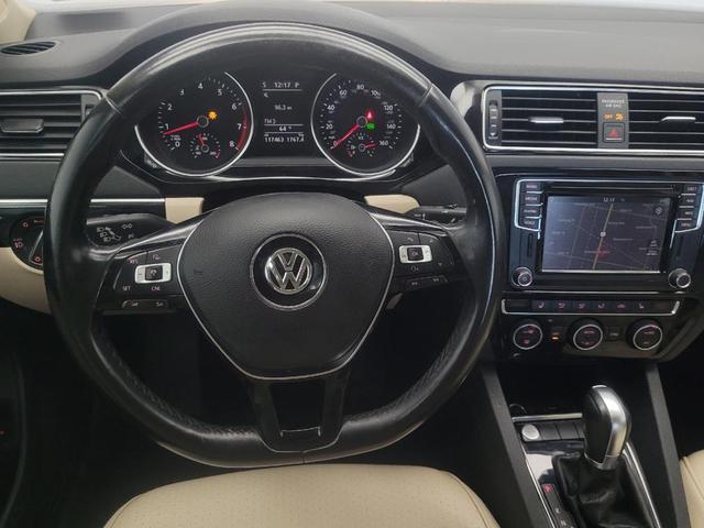 Photo of 2017 White Volkswagen Jetta