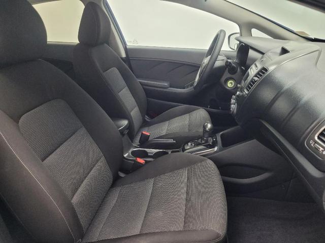 Photo of 2018 Deep Sea Blue Kia Forte