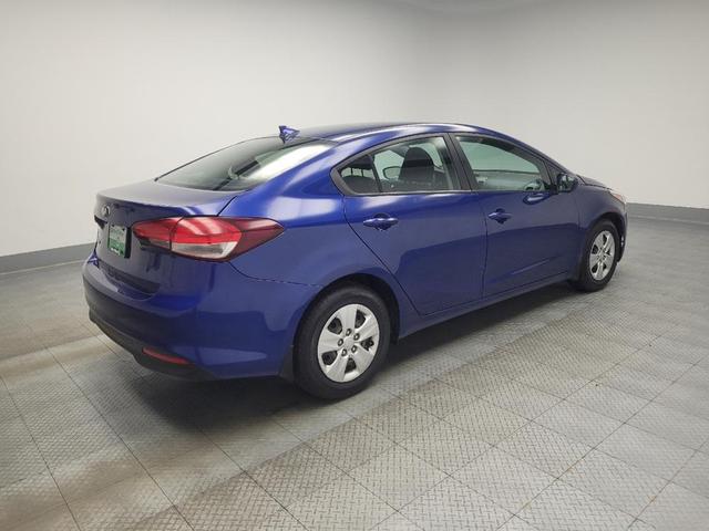 Photo of 2018 Deep Sea Blue Kia Forte