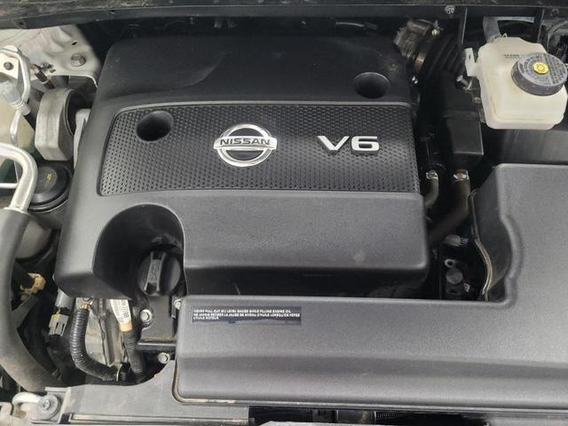 Photo of 2023 Pearl White Tricoat Nissan Murano
