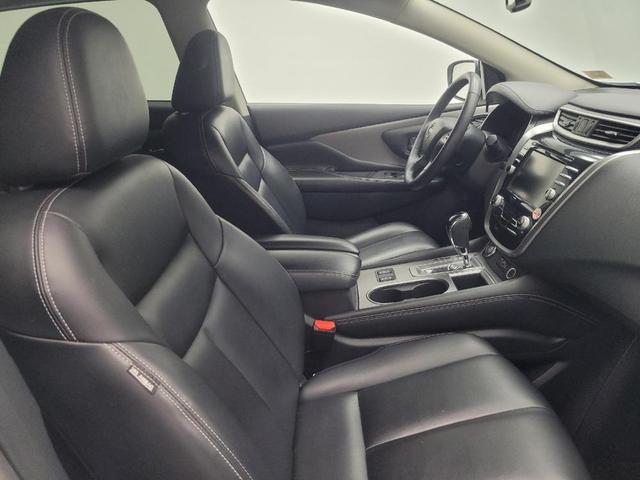 Photo of 2023 Pearl White Tricoat Nissan Murano