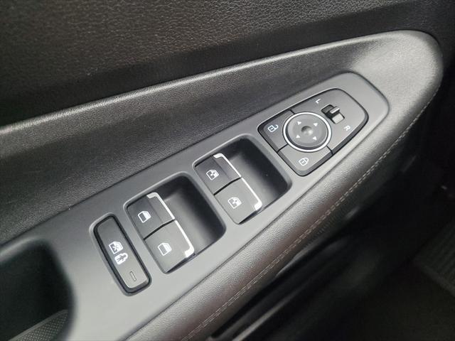 Photo of 2023 Shimmering Silver Hyundai SANTA FE