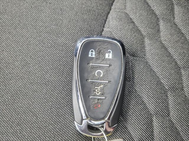 Photo of 2020 Cajun Red Tintcoat Chevrolet Equinox