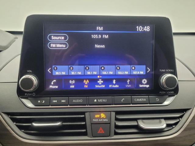 Photo of 2024 Gun Metallic Nissan Altima