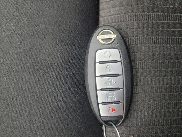 Photo of 2024 Gun Metallic Nissan Altima