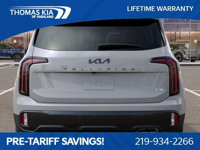 Photo of 2025 Gray Kia Telluride