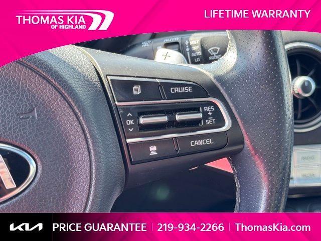 Photo of 2019 Snow White Pearl Kia Stinger