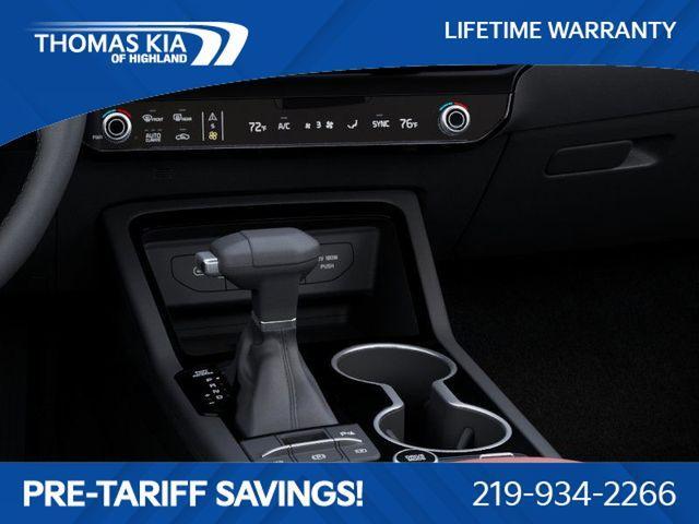 Photo of 2026 Snow White Pearl Kia K5
