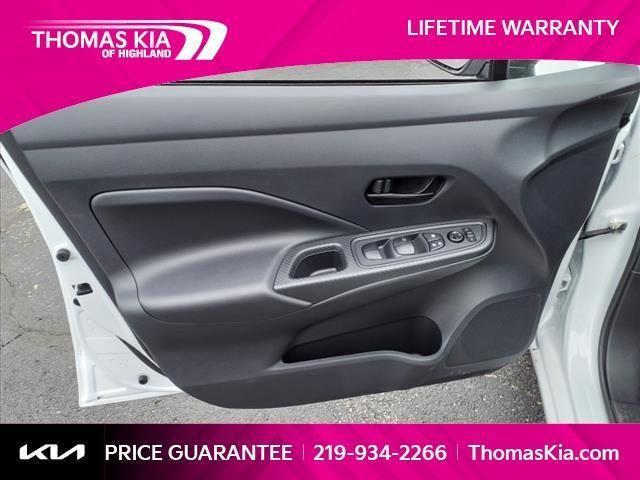 Photo of 2025 Cloud White Nissan Versa