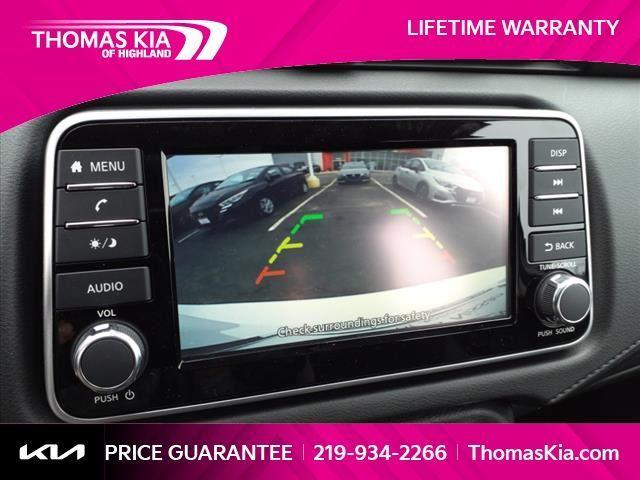 Photo of 2025 Cloud White Nissan Versa