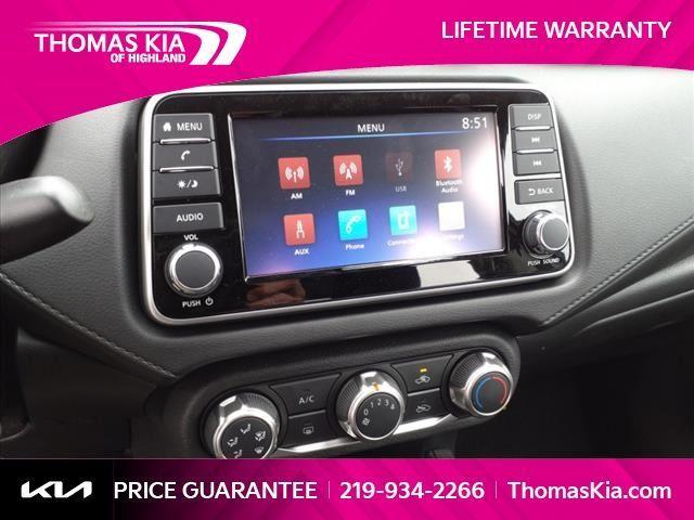 Photo of 2025 Cloud White Nissan Versa