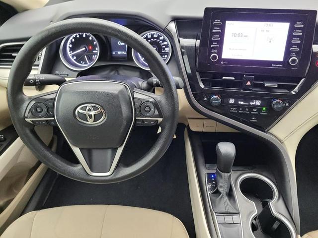 Photo of 2024 Midnight Black Metallic Toyota Camry