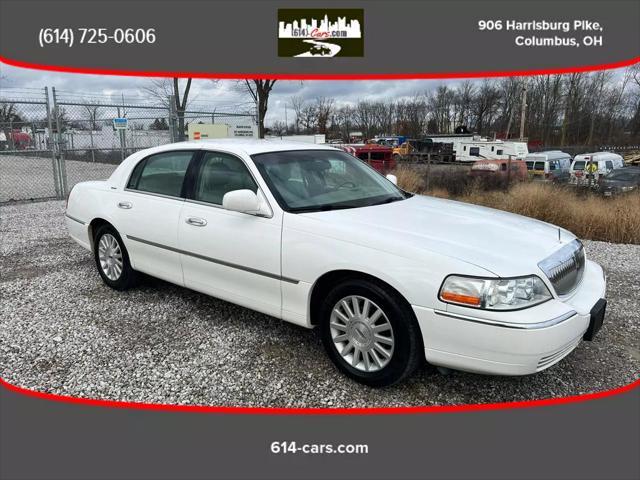 2004 Lincoln Town Car