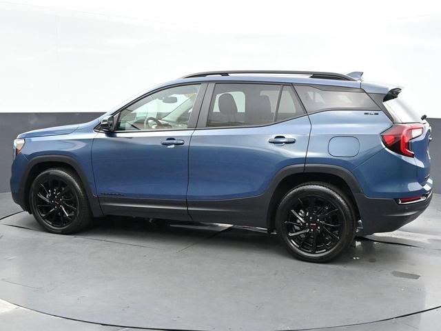 Photo of 2024 Downpour Metallic GMC Terrain