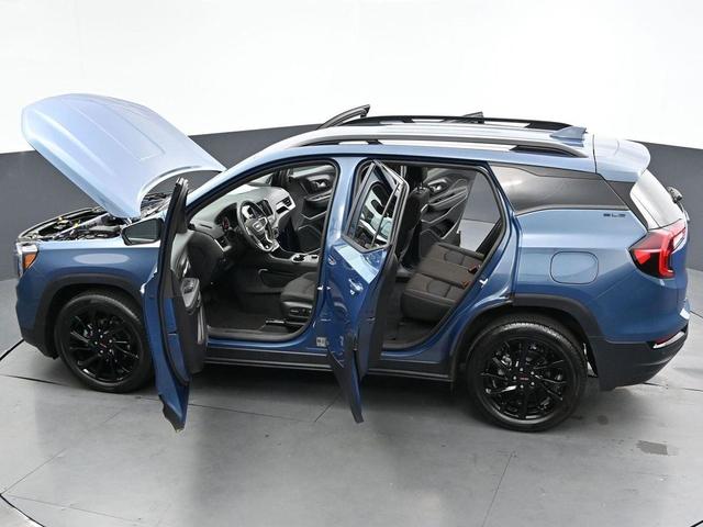 Photo of 2024 Downpour Metallic GMC Terrain