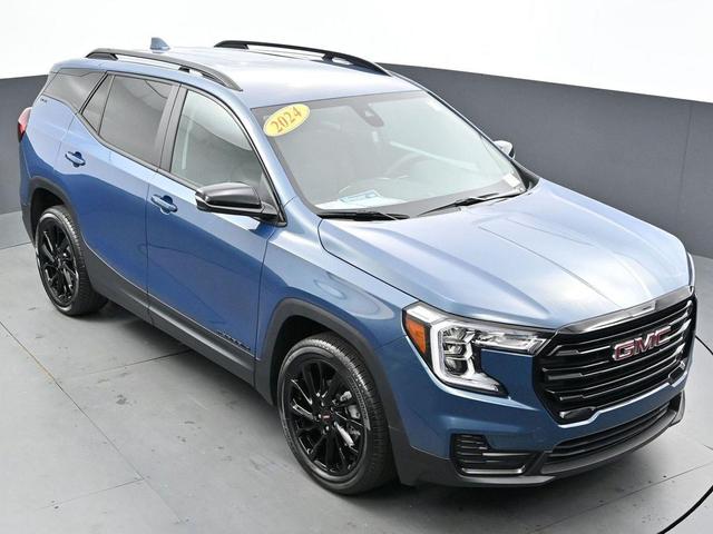 Photo of 2024 Downpour Metallic GMC Terrain