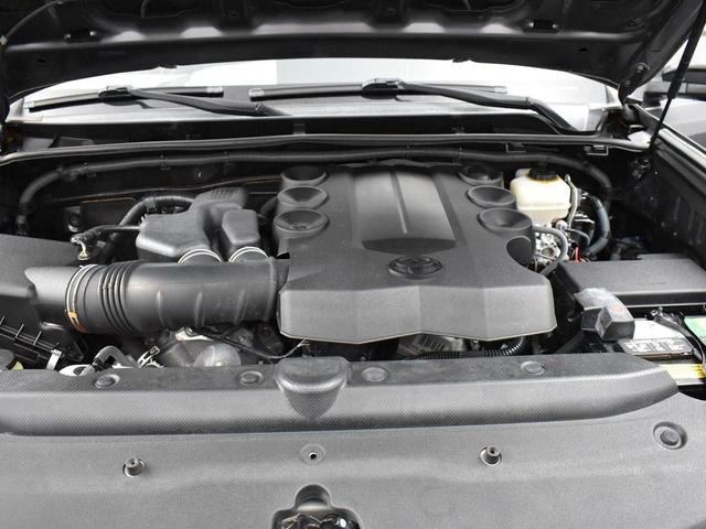 Photo of 2014 Magnetic Gray Metallic Toyota 4Runner