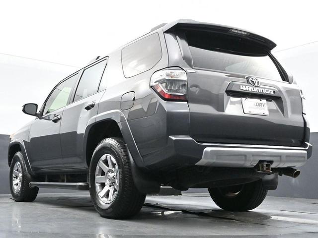 Photo of 2014 Magnetic Gray Metallic Toyota 4Runner