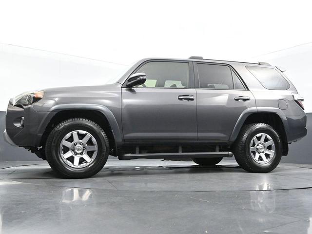 Photo of 2014 Magnetic Gray Metallic Toyota 4Runner