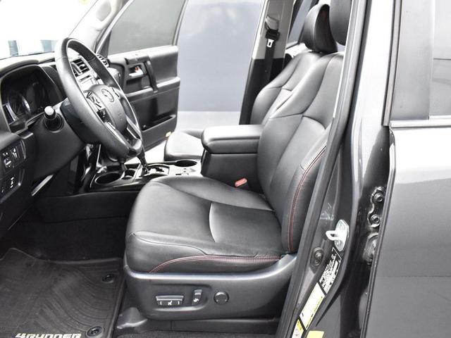 Photo of 2014 Magnetic Gray Metallic Toyota 4Runner