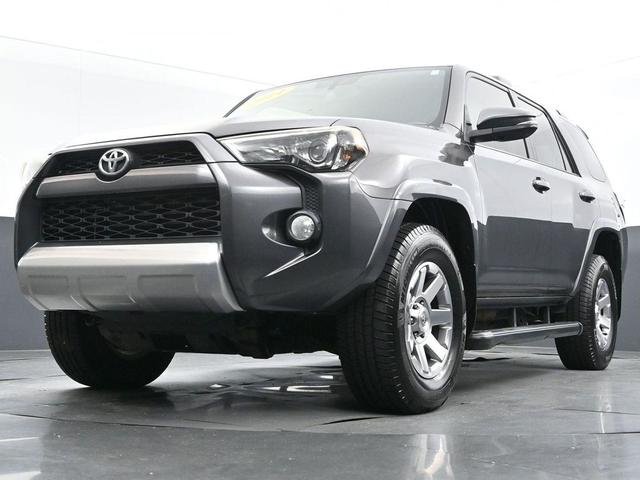 Photo of 2014 Magnetic Gray Metallic Toyota 4Runner