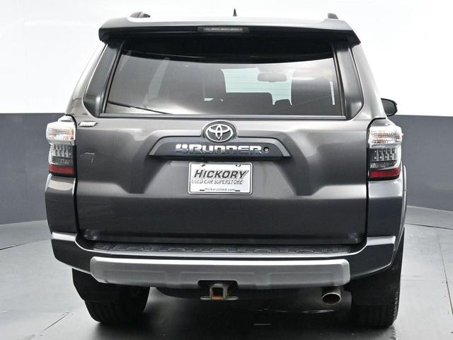 Photo of 2014 Magnetic Gray Metallic Toyota 4Runner