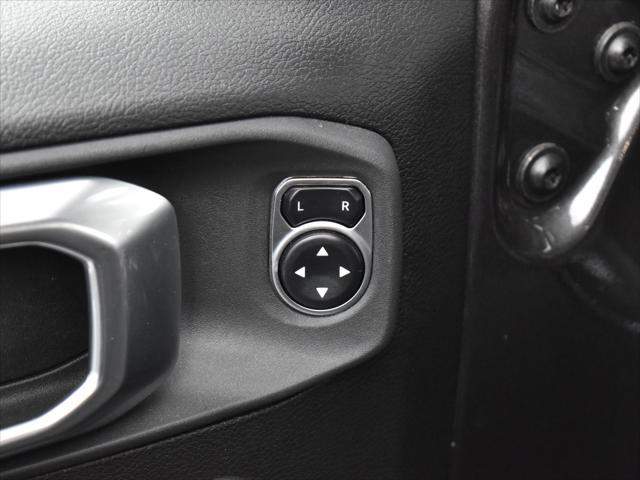 Photo of 2024 Granite Crystal Metallic Clearcoat Jeep Wrangler