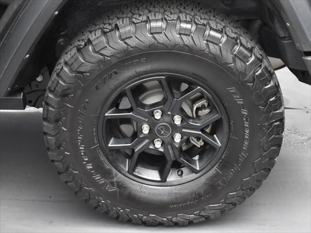 Photo of 2024 Granite Crystal Metallic Clearcoat Jeep Wrangler