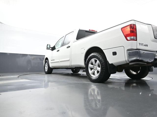 Photo of 2012 Blizzard Nissan Titan