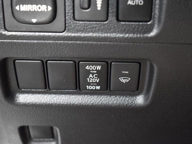 Photo of 2022 White Toyota 4Runner