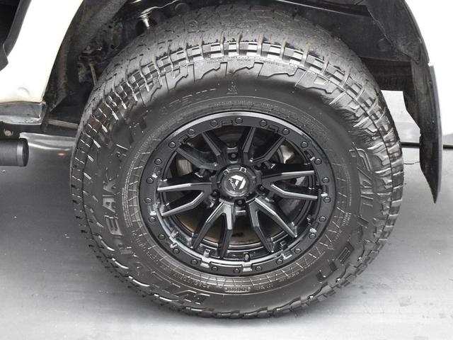 Photo of 2022 White Toyota 4Runner