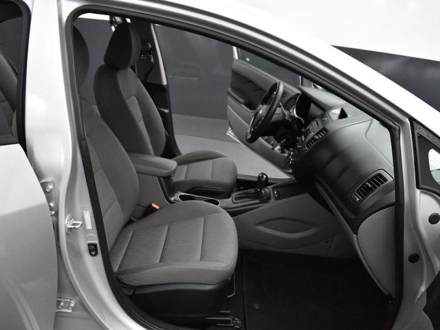 Photo of 2016 Silky Silver Kia Forte