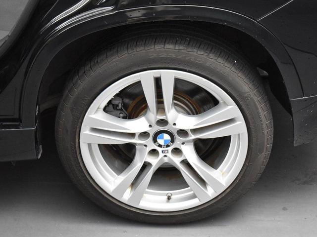 Photo of 2014 BLACK BMW X1
