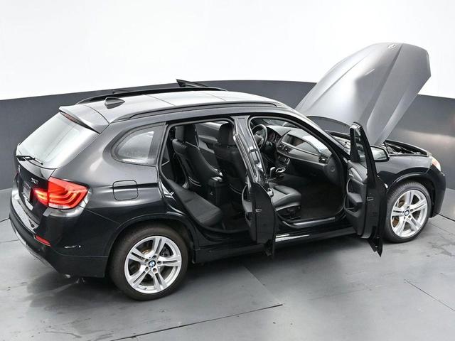 Photo of 2014 BLACK BMW X1
