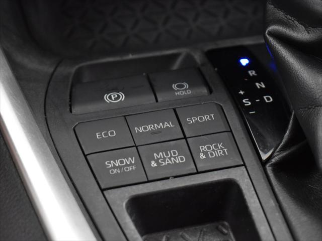 Photo of 2020 Silver Sky Metallic Toyota RAV4
