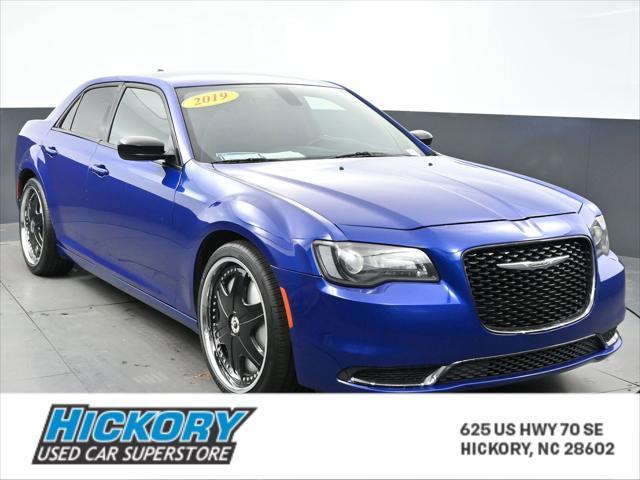 2019 Chrysler 300