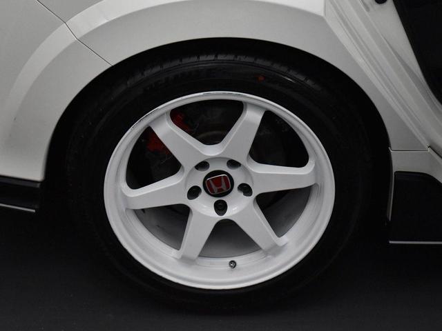 Photo of 2021 Championship White Honda Civic Type R