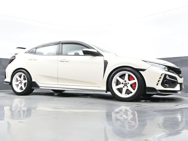 Photo of 2021 Championship White Honda Civic Type R