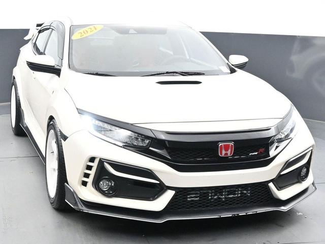 Photo of 2021 Championship White Honda Civic Type R