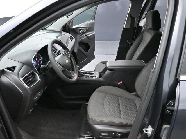 Photo of 2022 Iron Gray Metallic Chevrolet Equinox
