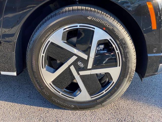 Photo of 2026 Black Hyundai IONIQ 9