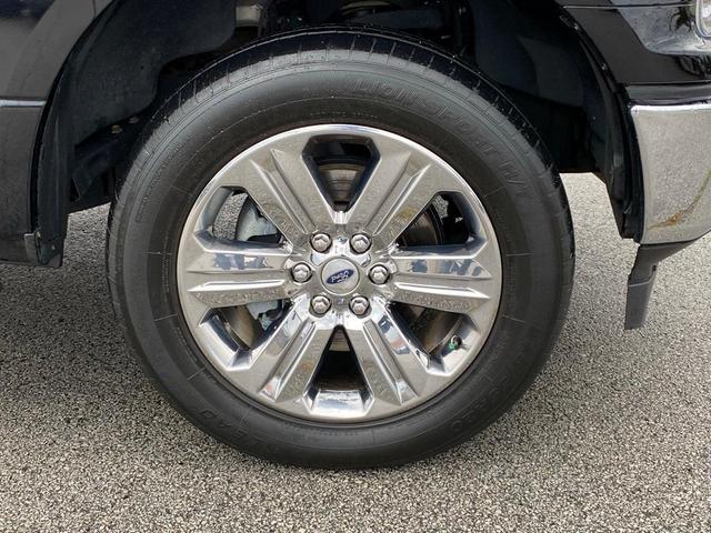 Photo of 2018 Shadow Black Ford F-150